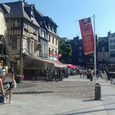Des Impressionnistes Daire Honfleur